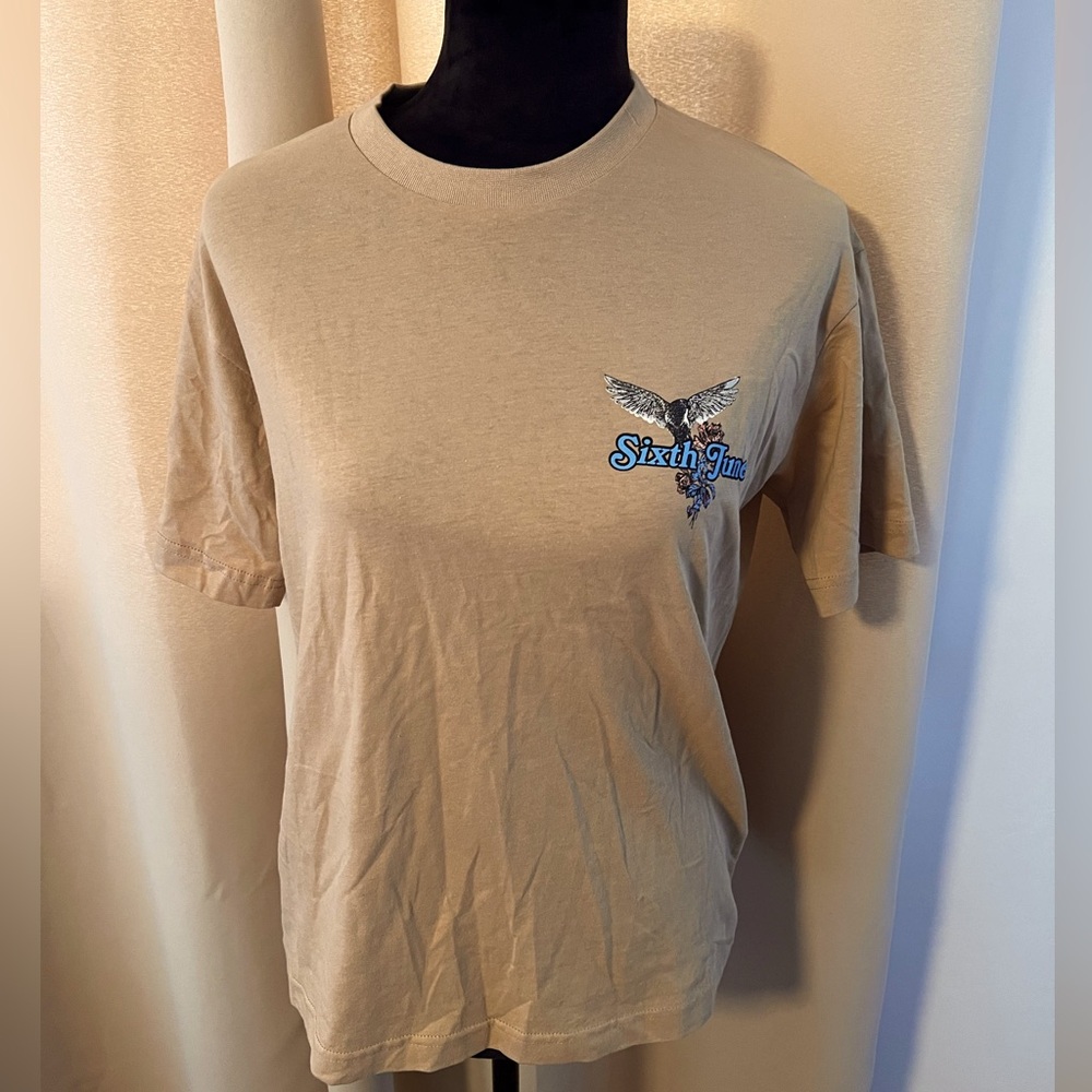 Sixth June Size XS GraphicTshirt
